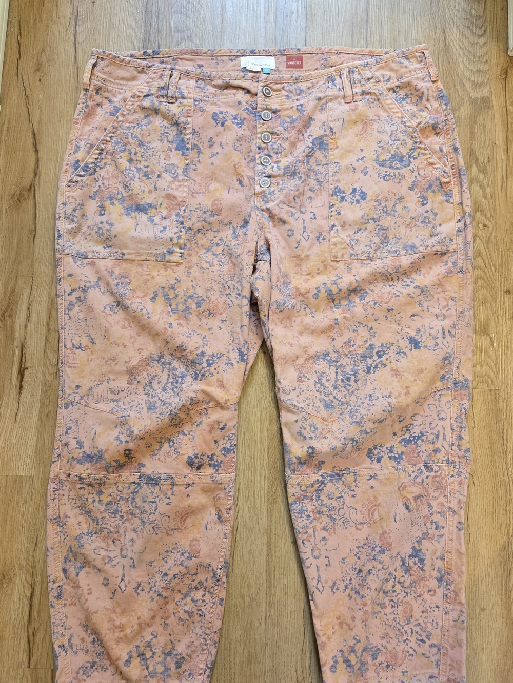 Anthropologie Pilcro The Wanderer Utility Pants Plus Size 24W Pink Floral Button - Picture 2 of 8